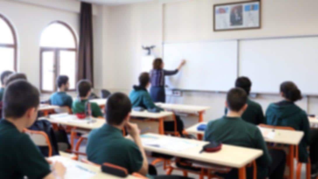 Okullarda Son Ders Zili Yarın Çalacak.