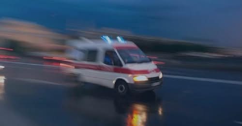 Bingöl’de Otobüs Devrildi: 2 Kişi Öldü, 16 Kişi Yaralandı.