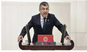 Gelecek partisinden istifa eden Konya milletvekili Hasan Ekici’nin AK Parti’ye geçeceği söyleniyor Hasan Ekici Konya seni AK Parti gitsin diye seçti sen AK Parti’ye git diye değil