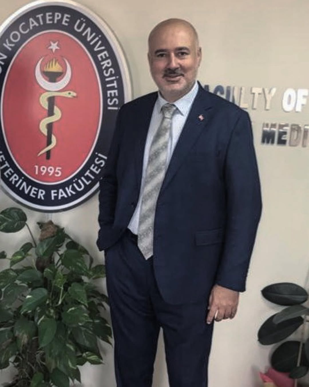 AVCI VETERİNER DEKAN !