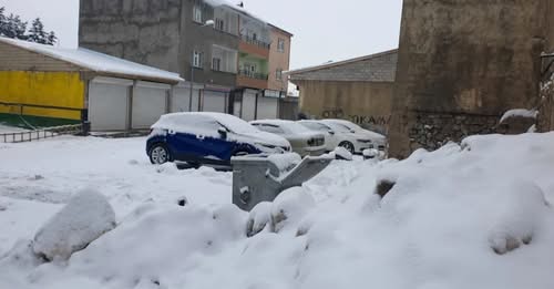 Van Ve Hakkari’de Kar Esareti.172 Yerleşim Yerinin Yolu Kapandı.