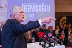 DERVİŞOĞLU’NDAN ERDOĞAN’A: “TÜRKİYE CUMHURİYETİ DEVLETİ’NİN CUMHURBAŞKANI’NI BAŞKALARININ KARŞISINDA DİZ ÇÖKTÜRMEMEK İÇİN İYİ PARTİ’Yİ GÖRECEK VE BULACAKSIN.’’