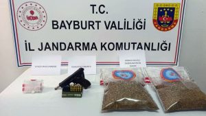 DEĞİRMENCİK KÖYÜNE UYUŞTURUCU OPERASYONU: 6 ŞÜPHELİ GÖZALTINA ALINDI
