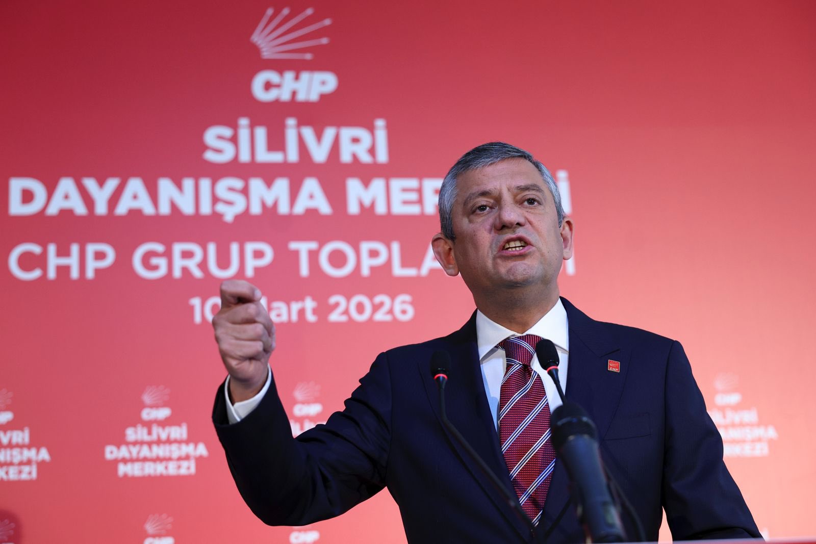 CHP Grup Toplantısını  Silivri’de Yaptı.CHP Genel Başkanı Özgür Özel’den Dikkat Çeken Mesajlar Verdi.