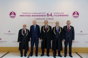 “ANAYASA MAHKEMESİ  BAŞKANI KADİR ÖZKAYA”