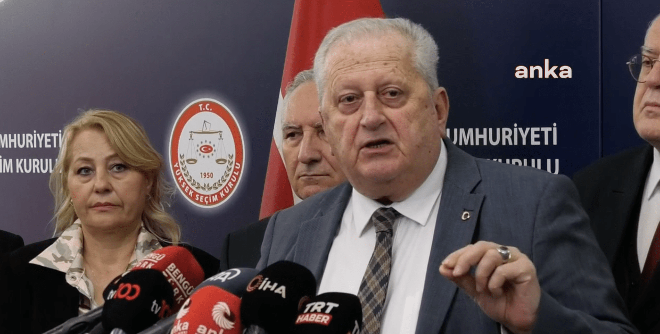 SURİYELİLERE DE ANADİLDE EĞİTİM !
