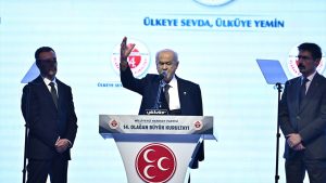“MHP CUMHURBAŞKANI ADAYINI AÇIKLADI”