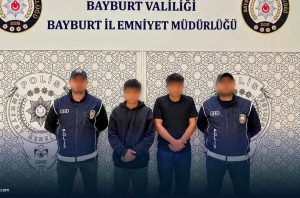 BAYBURT EMNİYETİ’NDEN KAÇAK GÖÇMEN OPERASYONU
