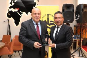 BAYBURT BELEDİYESİ’NDEN ÖĞRETMENLERE ÖZEL KUTLAMA