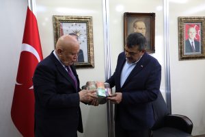 BAKAN TEKİN’DEN BAYBURT BELEDİYESİ’NE ZİYARET