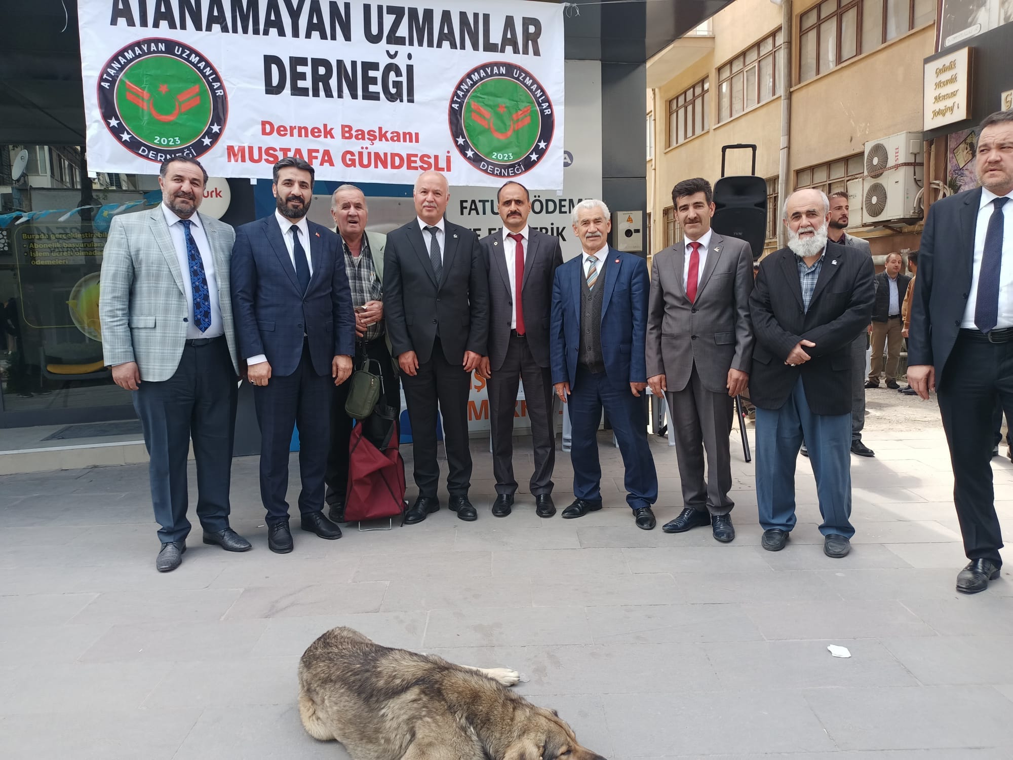 Milli Yol Partisi Genel Sekreteri Haşim Yanar Atanamayan Uzmanlar Derneği’nin (ATAUZDER) Açılışına Katıldı.