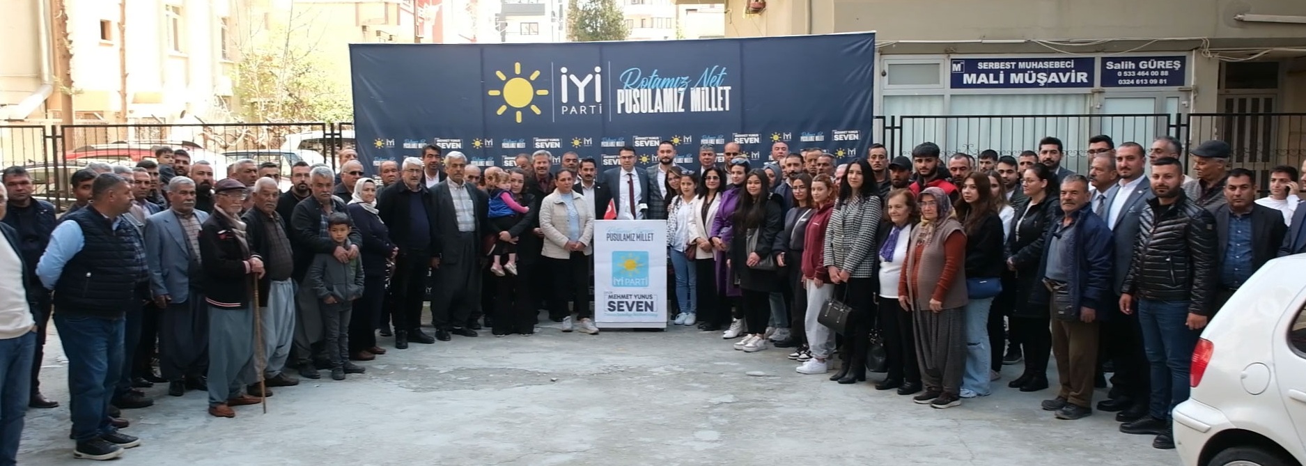 Tarsus’ta İy Partiye Bir Toplu Katılım Daha