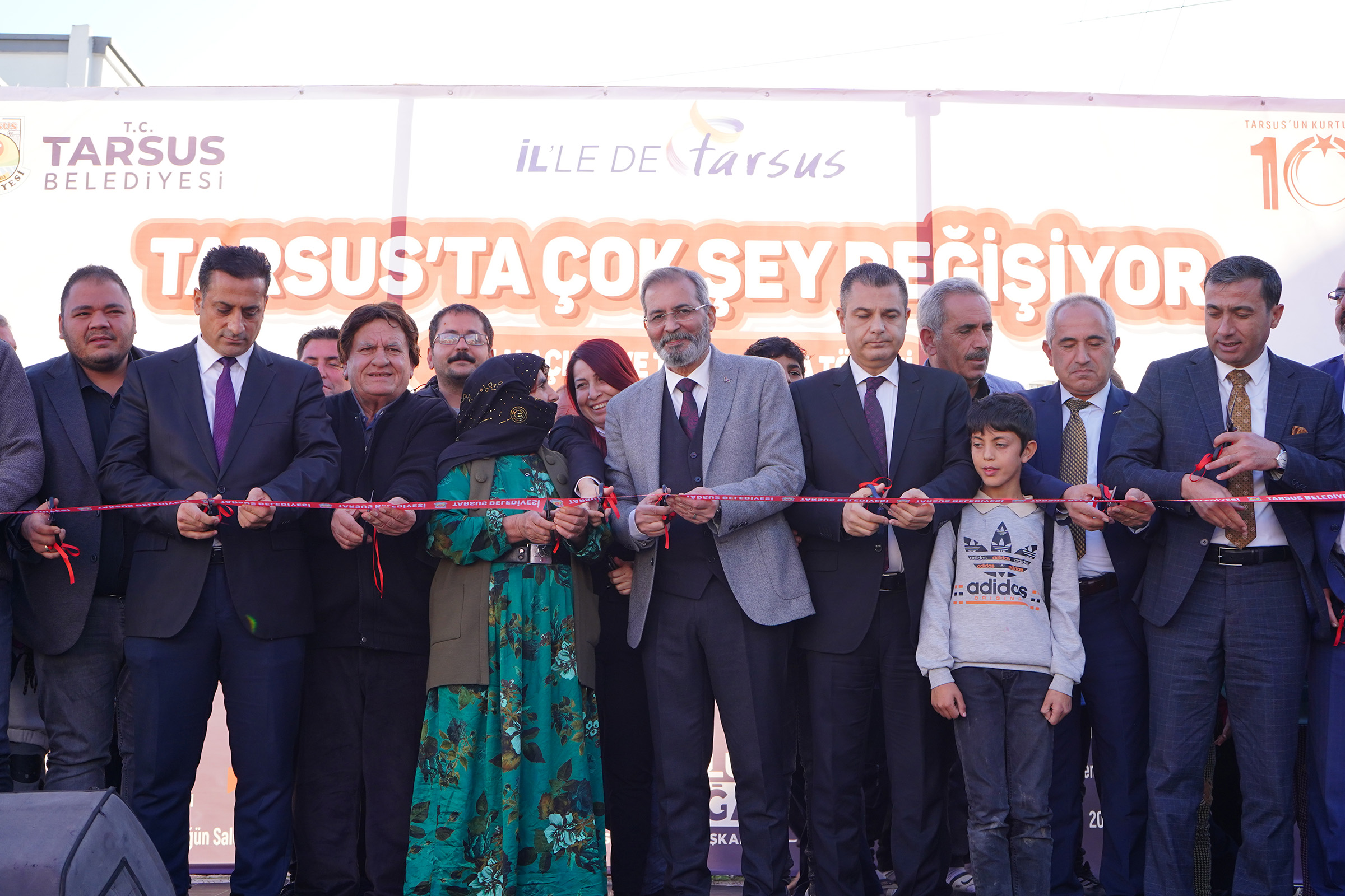 TARSUS BELEDİYESİ TARAFINDAN TOPLU AÇILIŞ VE TEMEL ATMA TÖRENİ GERÇEKLEŞTİRİLDİ