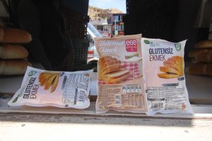 GLUTENSİZ EKMEKLER SATIŞA SUNULDU