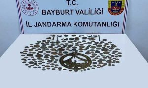 206 PARÇA TARİHİ ESER ELE GEÇİRİLDİ