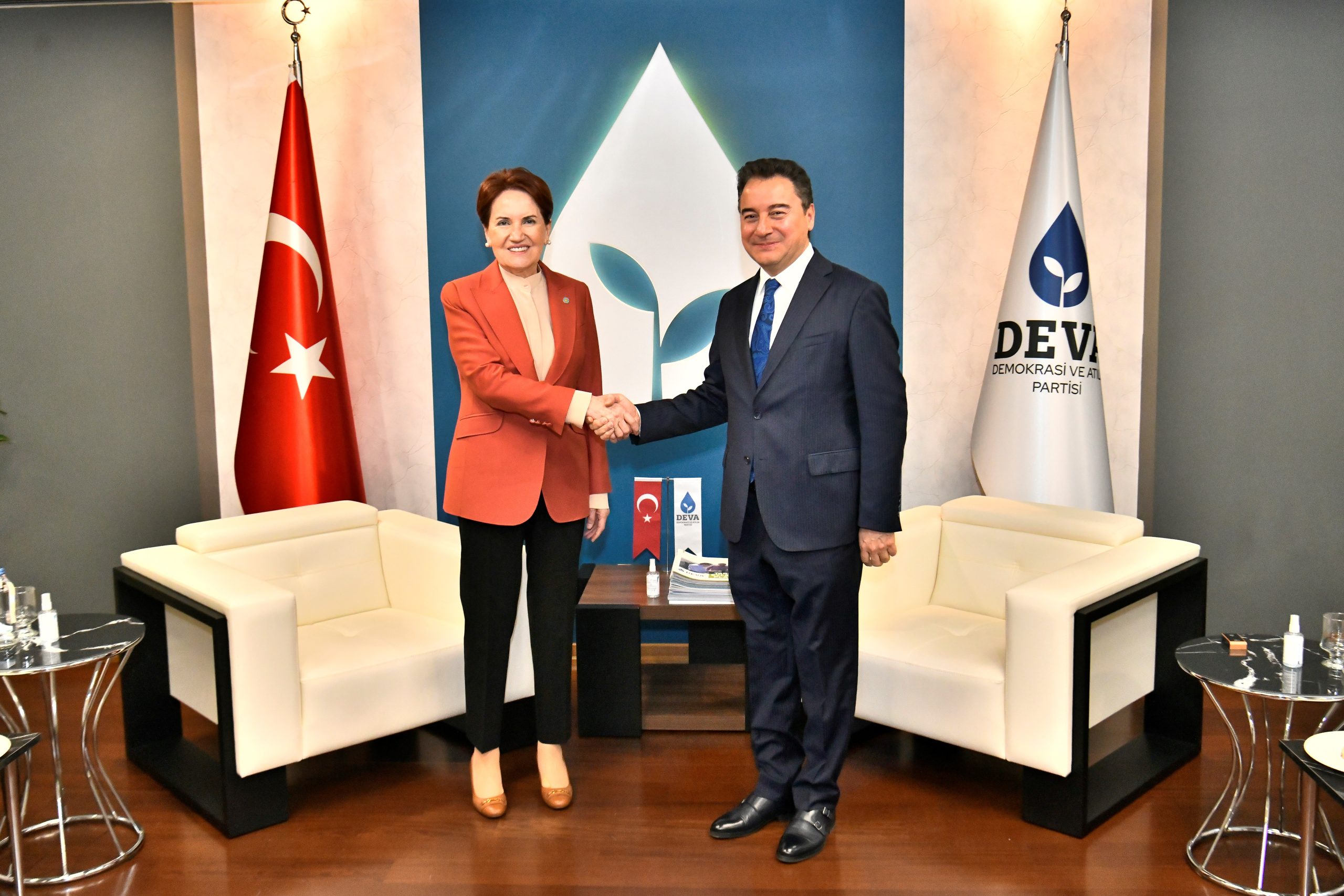 AKŞENER’DEN BABACAN’A ZİYARET.