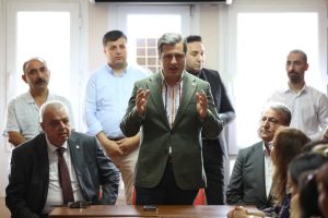 CHP’li Yücel, ilçe örgütlerine teşekkür turuna çıktı ‘BU SÜREÇTEN GÜÇLENEREK ÇIKACAĞIZ’