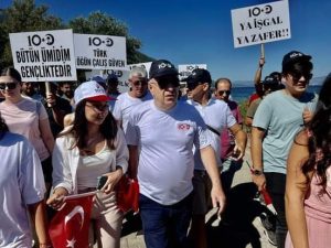 PROF. DR. ÜMİT ÖZDAĞ, 100. YIL CUMHURİYET DOĞA YÜRÜYÜŞÜ’NE KATILDI