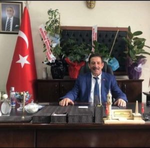 ESNAF VE SANATKARLAR ODALAR BİRLİĞİ BAŞKANI MEVLÜTOĞULLARI;”  Ülkemizin 100.yılında Esnaf ve Sanatkarlarımızın ülke ekonomisine yapmış oldukları büyük yatırımların ve fedakarlıkların karşılığı bu olmamalıdır”dedi