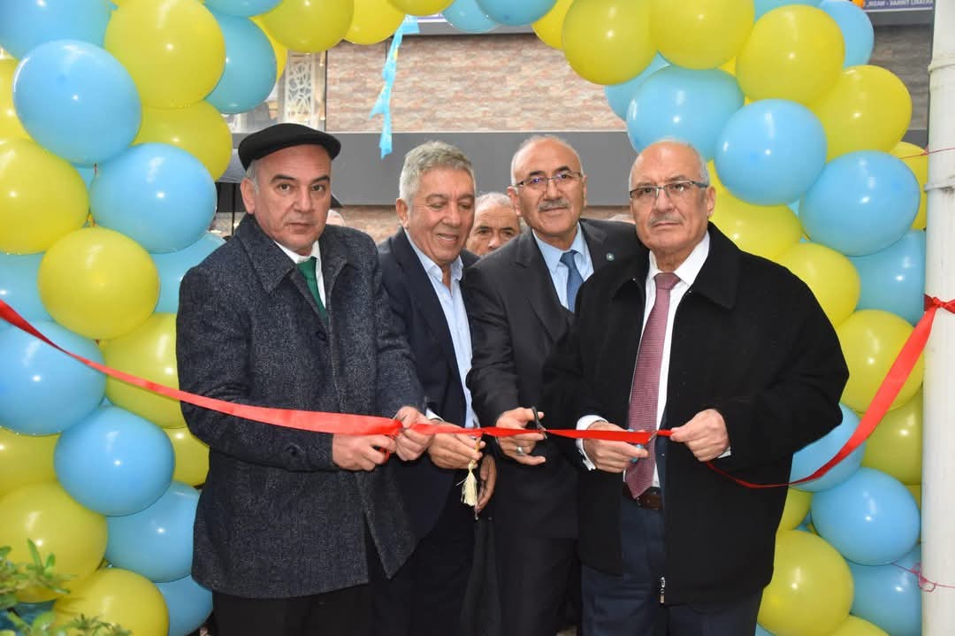 İYİ PARTİ TARSUS İLÇE TEŞKİLATI, YENİ BİNASI’NA TAŞINDI.