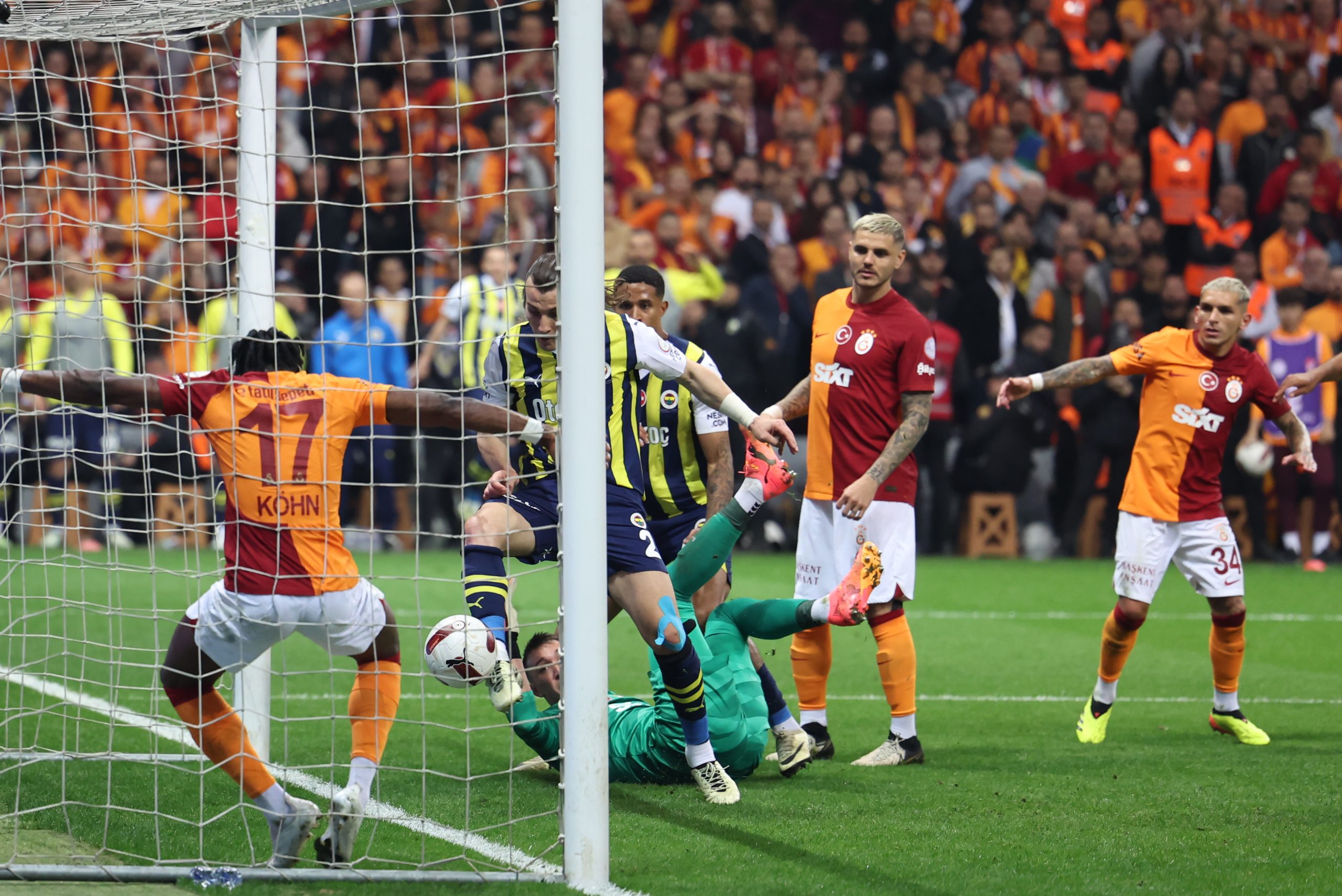 Derbinin Galibi Fenerbahçe