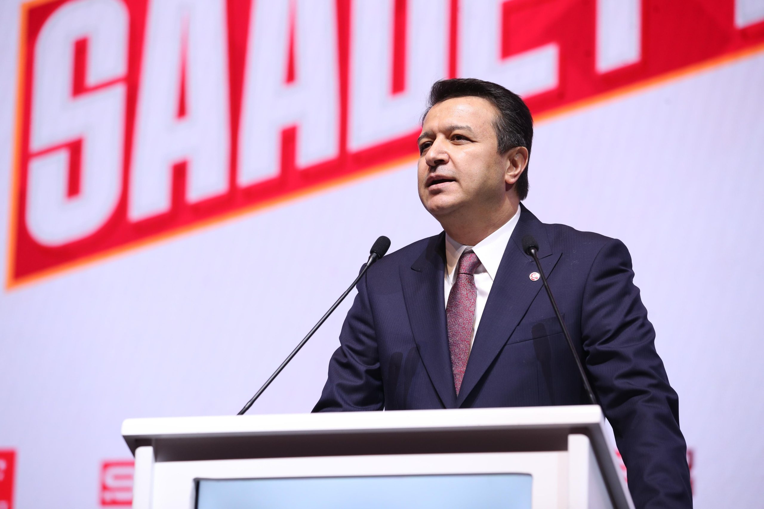 Saadet Partisi’nin Olağan Büyük Kongresi’nde Genel Başkanlığa Kayseri Milletvekili Mahmut Arıkan Seçildi.