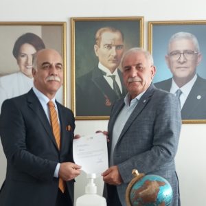 İYİ parti de yerel yönetimlerden sorumlu başkan yardımcılığına Memduh Adnan Özer getirildi.
