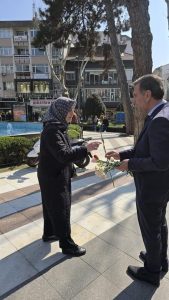 İYİ PARTİ PENDİK İLÇE BAŞKANI ŞAHİN TÜRKER;” Sevgi ve şefkati yüreklerden hayatlara taşıyan, tüm insanlık için merhamet duygularını yeryüzünde iyilik hareketine dönüştüren kadınlarımızın 8 Mart Dünya Kadınlar Günü’nü tebrik ediyorum”Dedi
