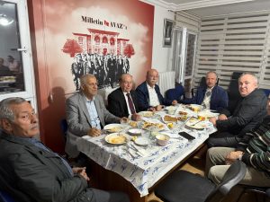 AVAZ Araştırma ve Strateji Merkezi’ iftarda bir araya geldiler