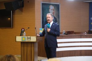 İYİ PARTİ Ankara il Başkanı Yener Yıldırım Divan, Yönetimi ve Danışma Meclisini İyi parti genel merkez toplantı salonunda basına Tanıttı