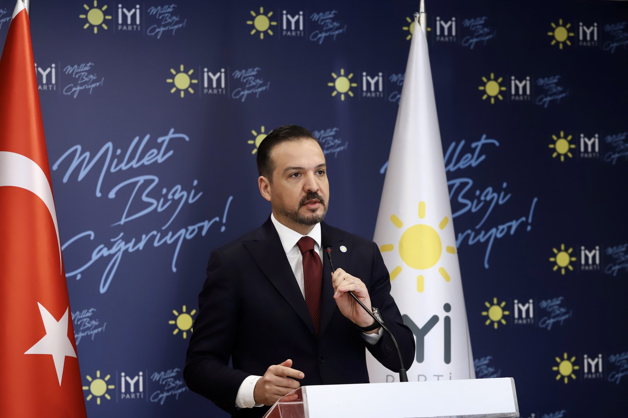 İyi Parti Sözcüsü Prof. Dr. Kürşad Zorlu “Merkez Bankası’nın Üzerindeki İktidar Gölgesini Kaldıracağız.”