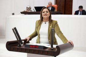 ZAM RÜZGARI FIRTINAYLA DEVAM EDİYOR