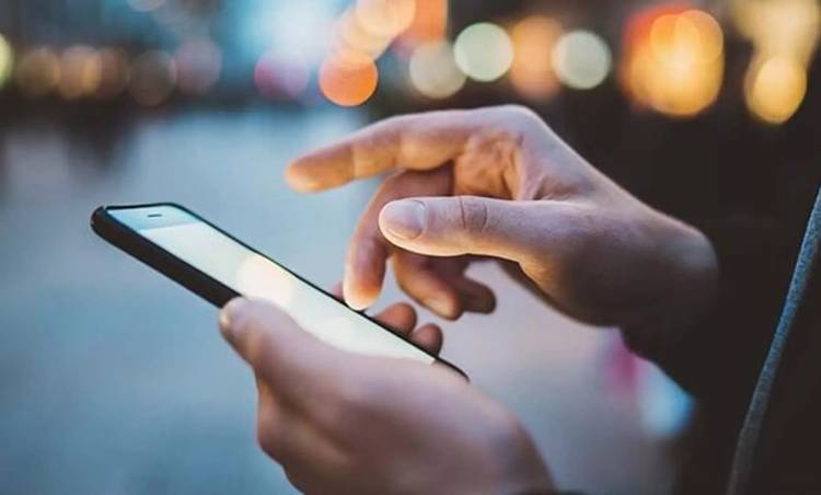 Resmi Gazete’de Yayımlanan “Öğrencilere Vergisiz Telefon’da Şartlar Belli Oldu”