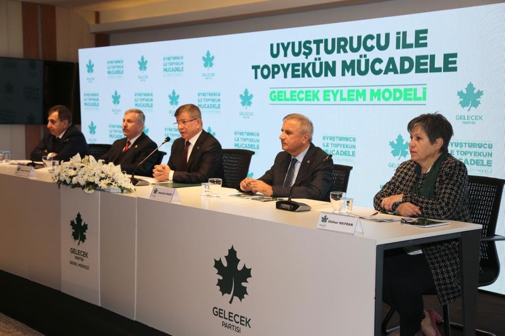 Davutoğlu: Uyuşturucu Ile Mücadelede 5 Aşamalı Süzgeç Stratejisi Uygulayacağız