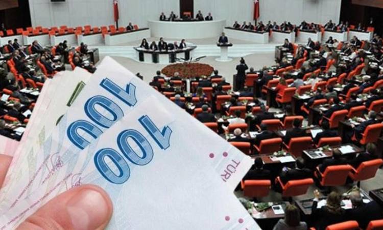 Emeklilere 3 Bin Lira İkramiye Meclis’ten Geçti.