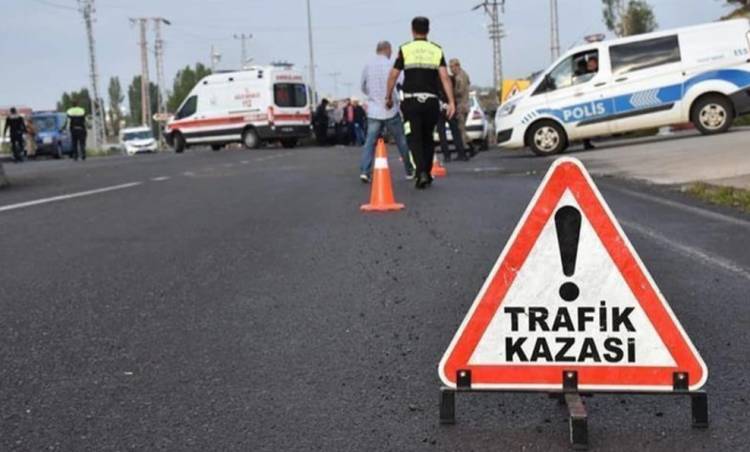 Gaziantep’te 16 Yaşındaki Çocuk, Babasından Habersiz Aldığı Otomobille Kaza Yaptı: 2 Ölü, 3 Yaralı