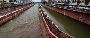 ÇORUH NEHRİ COŞTU KIYISINDAKİ GÖRÜNTÜLER DEĞİŞMEDİ!