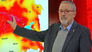 Prof. Dr. Naci Görür İstanbul depremi için yine uyardı: Eli kulağında 