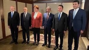 Kulis bilgisi: Akşener iki isim  önerdi, Kılıçdaroğlu itiraz edince ‘Yani ben kalkıp gideyim mi’ dedi