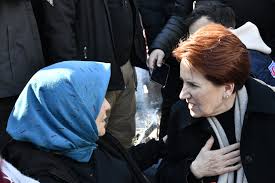 Akşener: Tek adam sistemi kurumların içini boşaltmış