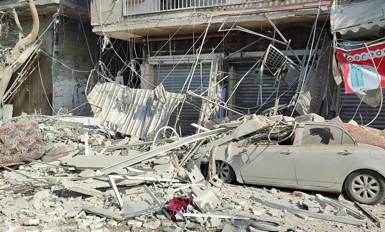 İsrail Gazze Şeridi’nde Sivil Yerleşim Yerlerini Vurdu: 19 Ölü