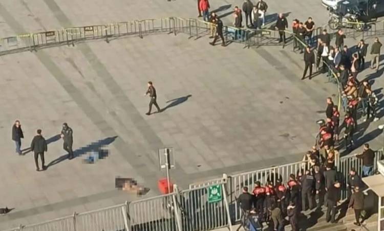İstanbul Adliyesindeki Terör Saldırısıyla İlgili 48 Zanlı Tutuklandı.