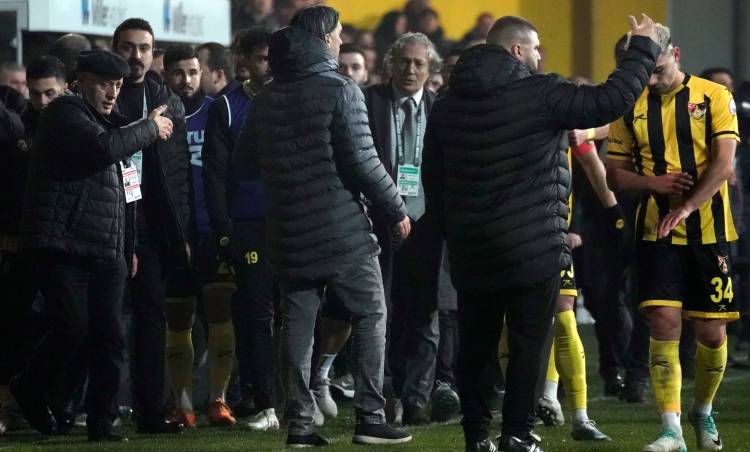 Süper Lig’de Kaos Bitmiyor.