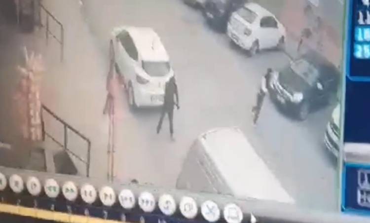 Sokak Ortasında Kurşun Yağmuruna Tuttular.