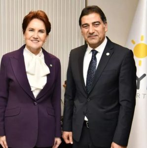 EFSANE TEKNİK DİREKTÖR KARAMAN ARTIK MİLLETVEKİLİ