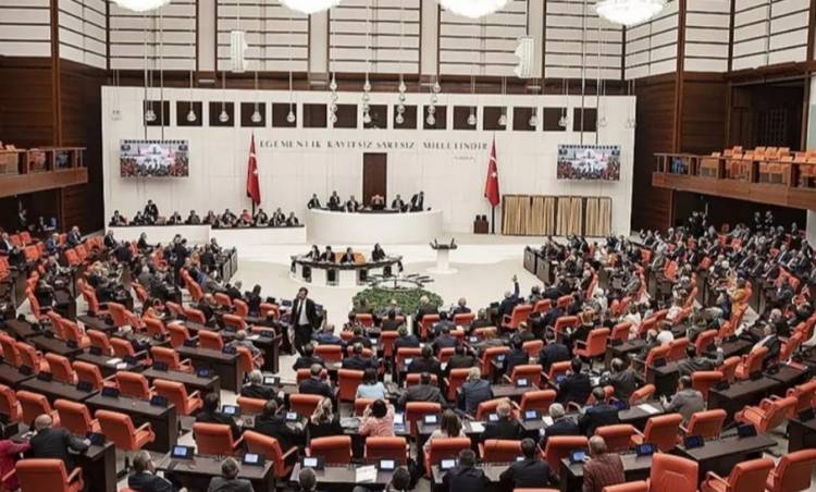 Türkiye Büyük Millet Meclisi’nin 28’inci Dönem 2’inci Yasama Yılı Yarın Başlayacak.