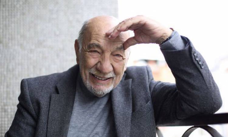 Ünlü Oyuncu Yılmaz Gruda Hayatını Kaybetti.