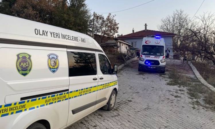 UŞAK’TA CİNSEL SALDIRI ŞÜPHELİSİ,POLİSLE GİRDİĞİ ÇATIŞMADA HAYATINI KAYBETTİ.