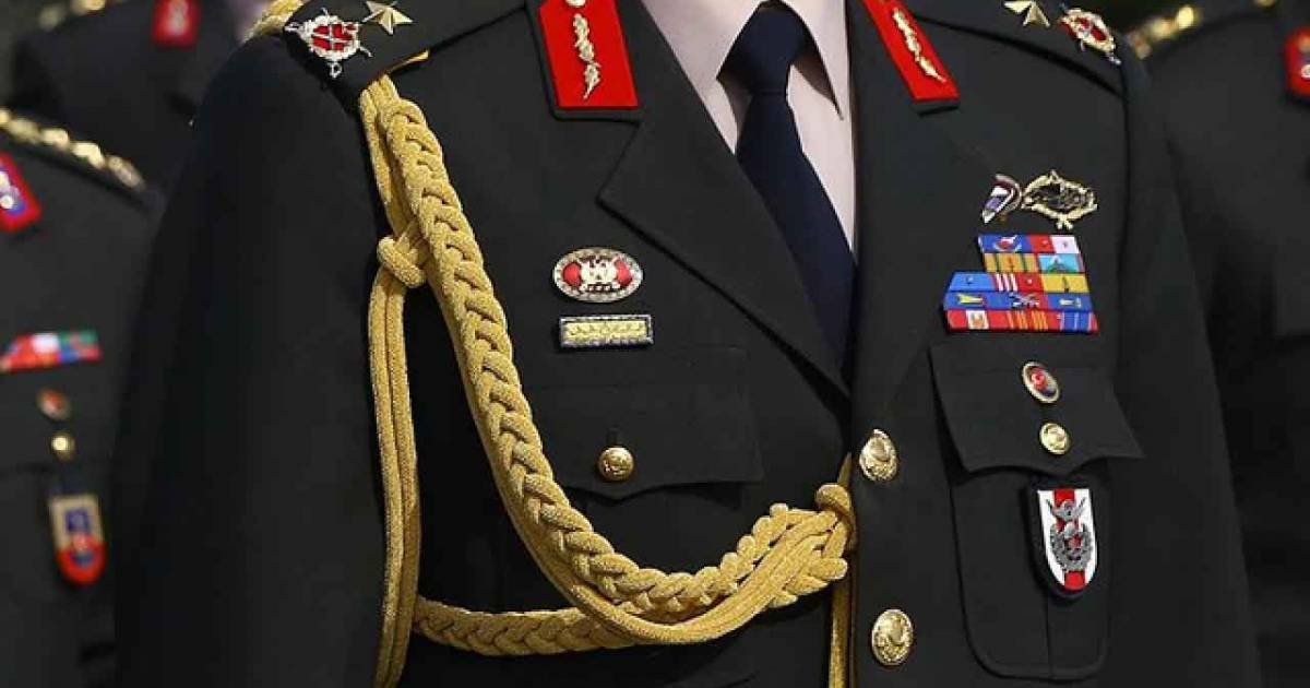 YAŞ Kararları Resmi Gazete’de 23 General Ve Amiral Bir Üst Rütbeye Yükseltildi.